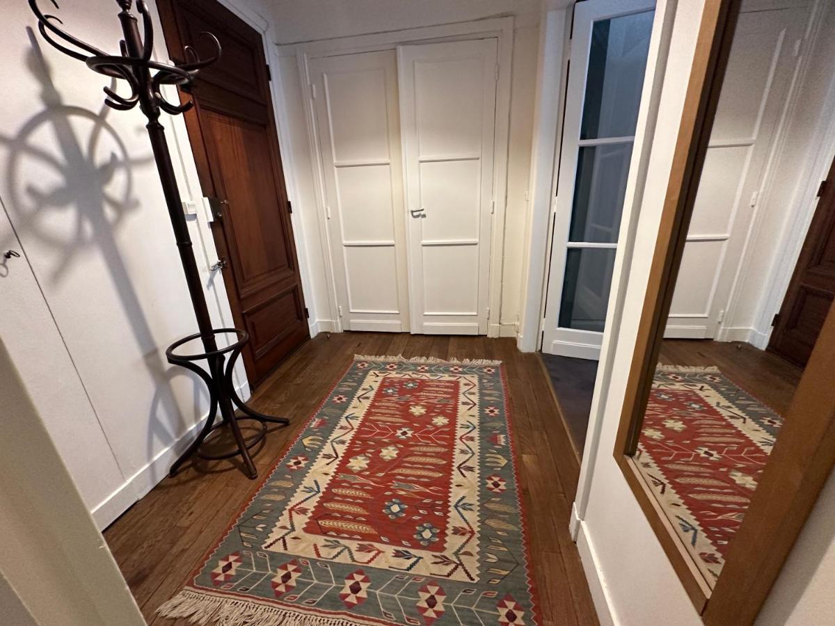 Cambronne 4 Tour Eiffel Paris Apartment Exterior photo